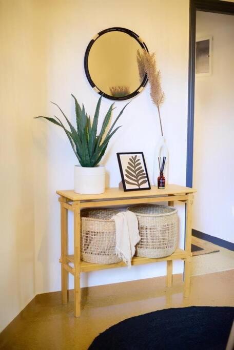 Boho Luxury 2 Bedroom Apartment, Acropolis Museum View Athens Ngoại thất bức ảnh